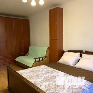 1-к квартира, посуточно, 42м2, 3/5 этаж