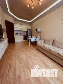 1-к квартира, посуточно, 37м2, 1/1 этаж