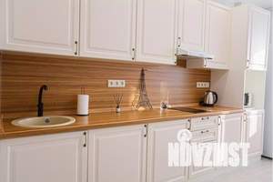 1-к квартира, посуточно, 42м2, 9/18 этаж