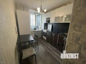 1-к квартира, посуточно, 33м2, 4/9 этаж