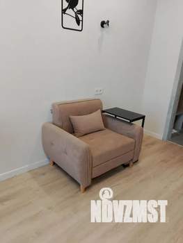 Студия квартира, посуточно, 30м2, 5/8 этаж