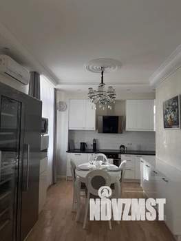 3-к квартира, посуточно, 100м2, 1/4 этаж