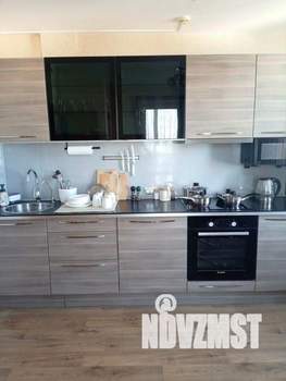 2-к квартира, посуточно, 60м2, 1/1 этаж