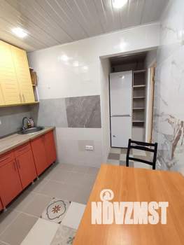 1-к квартира, посуточно, 33м2, 2/4 этаж