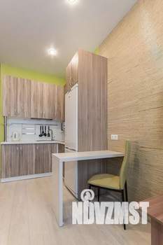 Студия квартира, посуточно, 25м2, 2/19 этаж