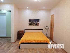 1-к квартира, посуточно, 32м2, 3/5 этаж