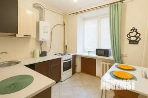 2-к квартира, посуточно, 33м2, 1/5 этаж