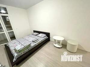 Студия квартира, посуточно, 25м2, 6/23 этаж