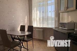 1-к квартира, посуточно, 45м2, 7/12 этаж