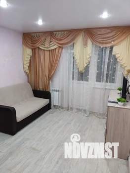 1-к квартира, посуточно, 33м2, 3/10 этаж