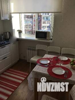 2-к квартира, посуточно, 47м2, 5/5 этаж