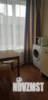Студия квартира, посуточно, 32м2, 2/4 этаж