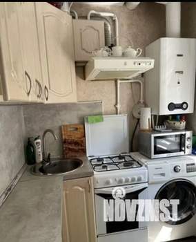2-к квартира, посуточно, 38м2, 1/2 этаж