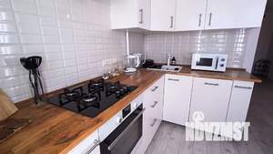 Студия квартира, посуточно, 40м2, 8/10 этаж