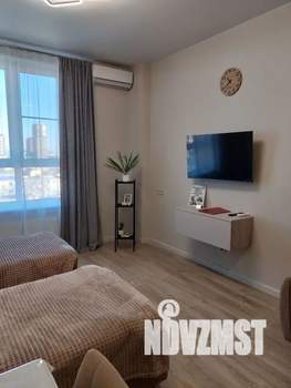 Студия квартира, посуточно, 30м2, 5/8 этаж