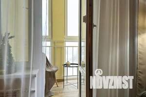 1-к квартира, посуточно, 37м2, 7/25 этаж