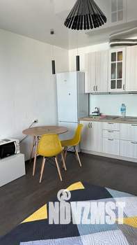 Студия квартира, посуточно, 27м2, 20/25 этаж