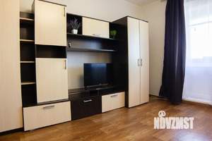 1-к квартира, посуточно, 42м2, 1/1 этаж