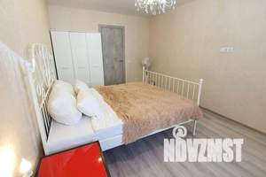 2-к квартира, посуточно, 55м2, 1/25 этаж