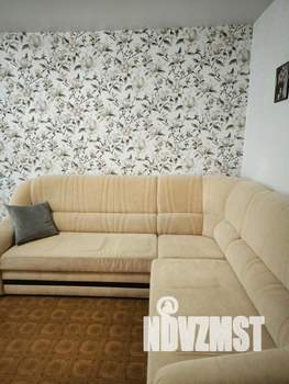 2-к квартира, посуточно, 44м2, 1/1 этаж