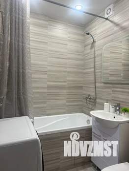 1-к квартира, посуточно, 32м2, 4/5 этаж