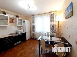 1-к квартира, посуточно, 42м2, 8/17 этаж