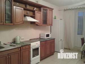 1-к квартира, посуточно, 70м2, 1/1 этаж