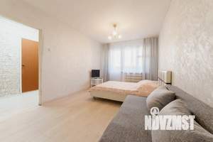 1-к квартира, посуточно, 35м2, 4/9 этаж