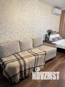 1-к квартира, посуточно, 40м2, 7/9 этаж