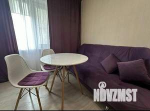 1-к квартира, посуточно, 44м2, 1/1 этаж