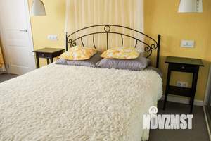 2-к квартира, посуточно, 49м2, 1/1 этаж