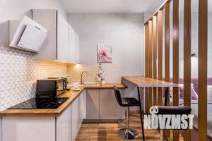 Студия квартира, посуточно, 38м2, 3/12 этаж