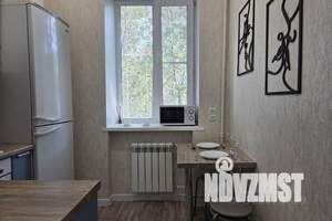 1-к квартира, посуточно, 35м2, 2/4 этаж