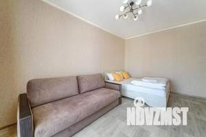 1-к квартира, посуточно, 40м2, 5/25 этаж
