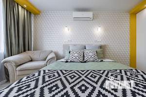 1-к квартира, посуточно, 33м2, 8/18 этаж