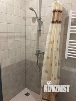 1-к квартира, посуточно, 18м2, 1/1 этаж