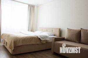 1-к квартира, посуточно, 48м2, 1/1 этаж