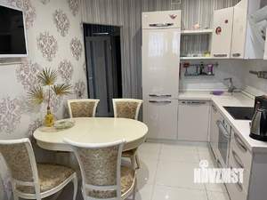1-к квартира, посуточно, 40м2, 10/25 этаж