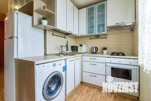 1-к квартира, посуточно, 49м2, 1/1 этаж