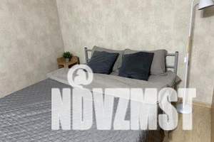 1-к квартира, посуточно, 40м2, 3/7 этаж