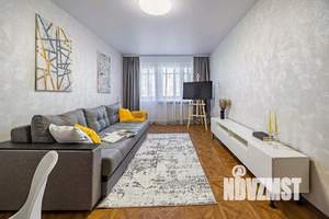 2-к квартира, посуточно, 64м2, 1/1 этаж