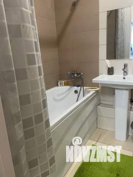 1-к квартира, посуточно, 35м2, 7/25 этаж