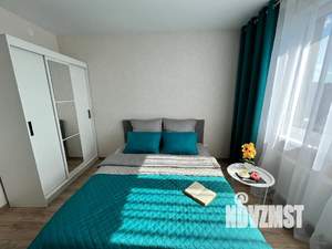 1-к квартира, посуточно, 40м2, 11/18 этаж