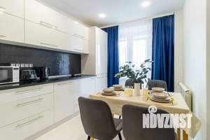 Студия квартира, посуточно, 50м2, 3/10 этаж