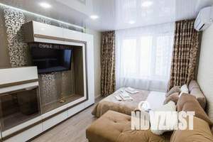 1-к квартира, посуточно, 40м2, 9/25 этаж