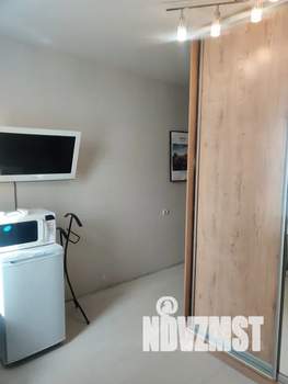 Студия квартира, посуточно, 28м2, 5/18 этаж