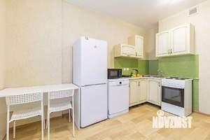 1-к квартира, посуточно, 42м2, 1/1 этаж