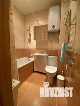 1-к квартира, посуточно, 41м2, 11/16 этаж