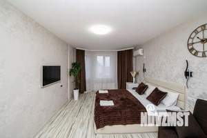 1-к квартира, посуточно, 44м2, 1/1 этаж