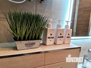 1-к квартира, посуточно, 46м2, 1/1 этаж